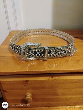 Rhinestone Embellished Silver Western Belt